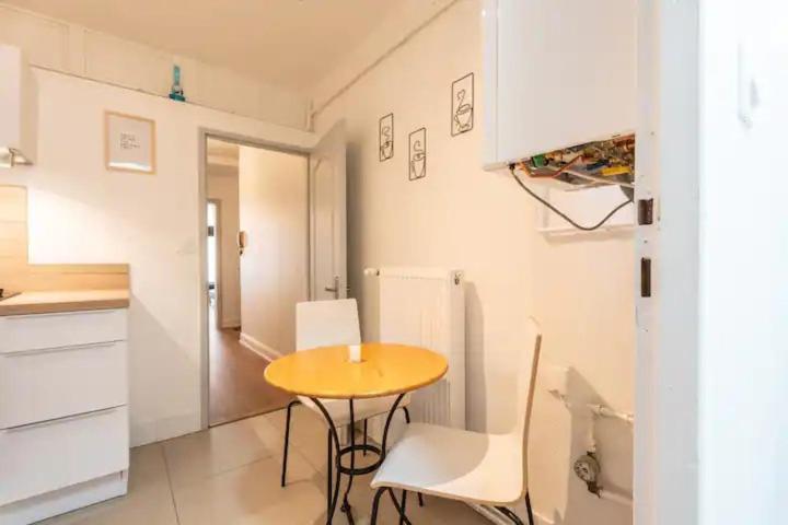 Super Appartement - Centre-Ville Mulhouse 4Pers Bagian luar foto